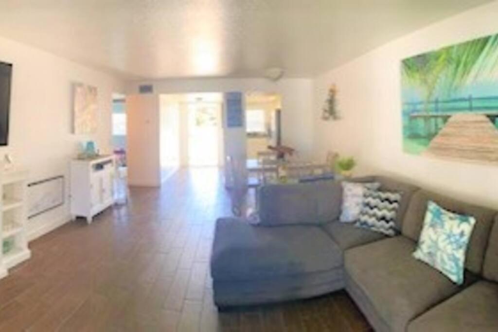 Beautiful Bright&Sparkling 2Bed 1Bath Beach Retreat - Unit 212 Cocoa Beach Exterior foto
