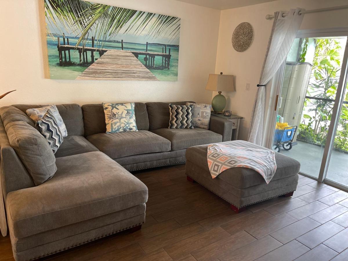 Beautiful Bright&Sparkling 2Bed 1Bath Beach Retreat - Unit 212 Cocoa Beach Exterior foto