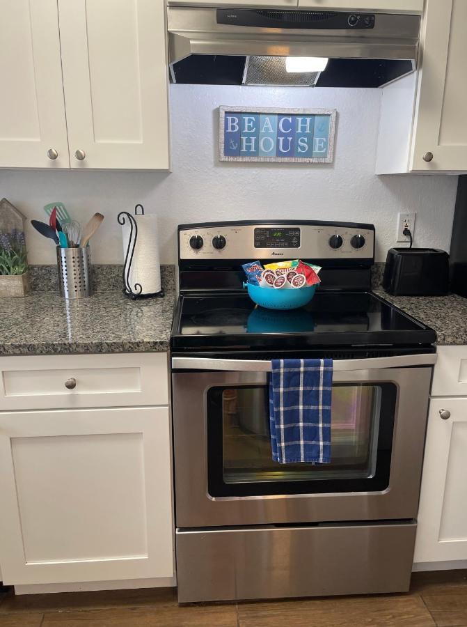 Beautiful Bright&Sparkling 2Bed 1Bath Beach Retreat - Unit 212 Cocoa Beach Exterior foto